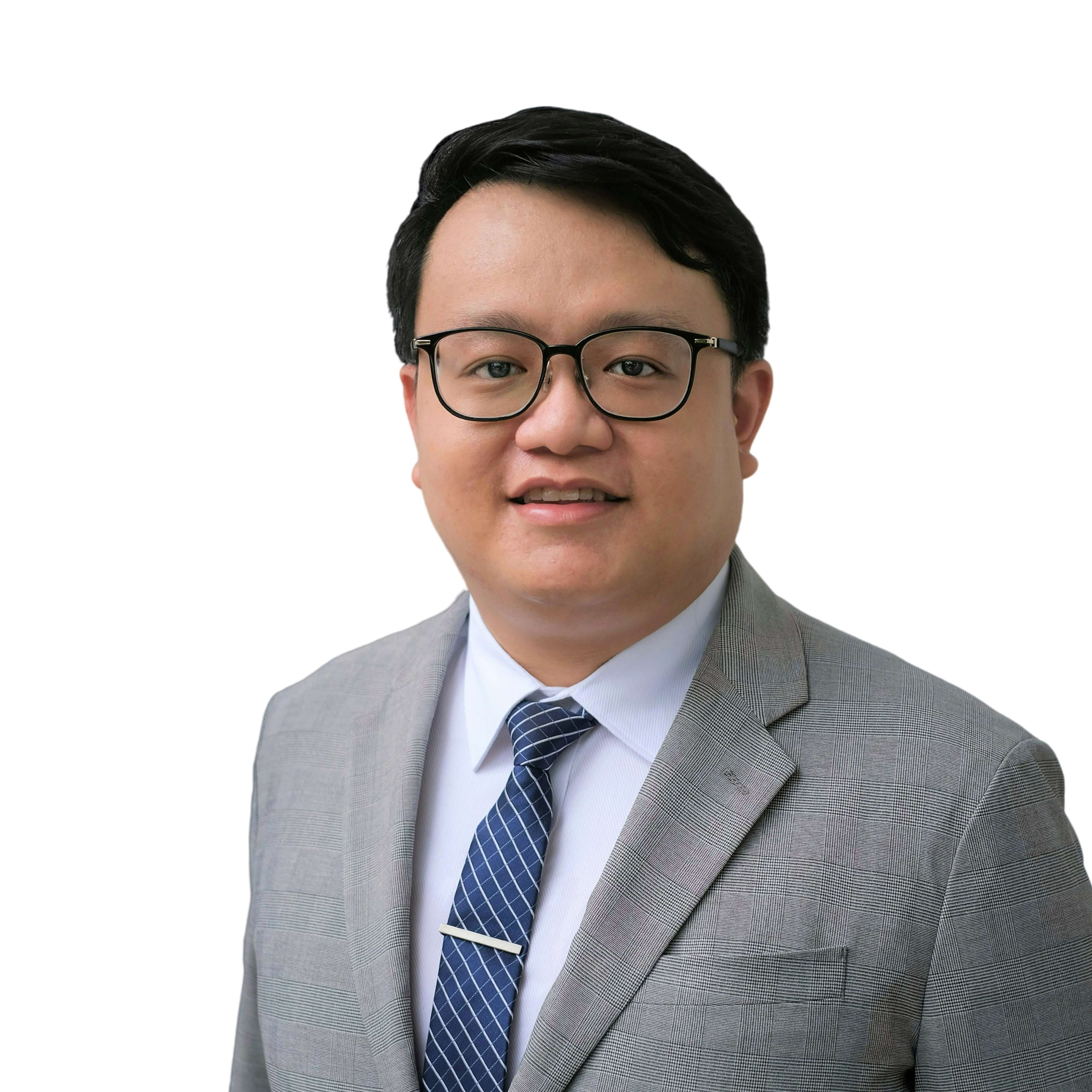 Ming Hong Choi headshot